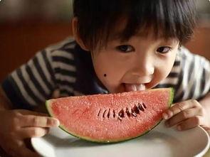 娱乐吃瓜酱 200,揭秘200位明星幕后故事